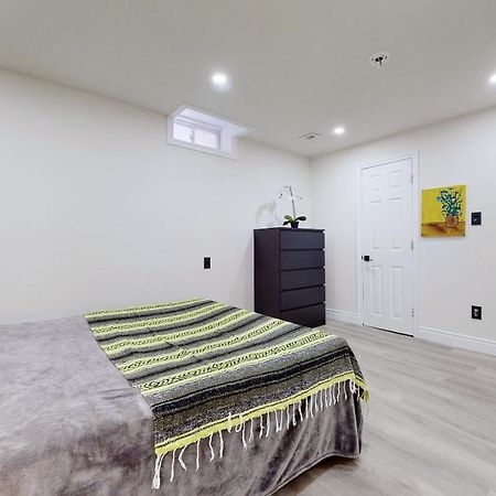 Stunning 2Br Lower Level Unit Vaughan Bagian luar foto