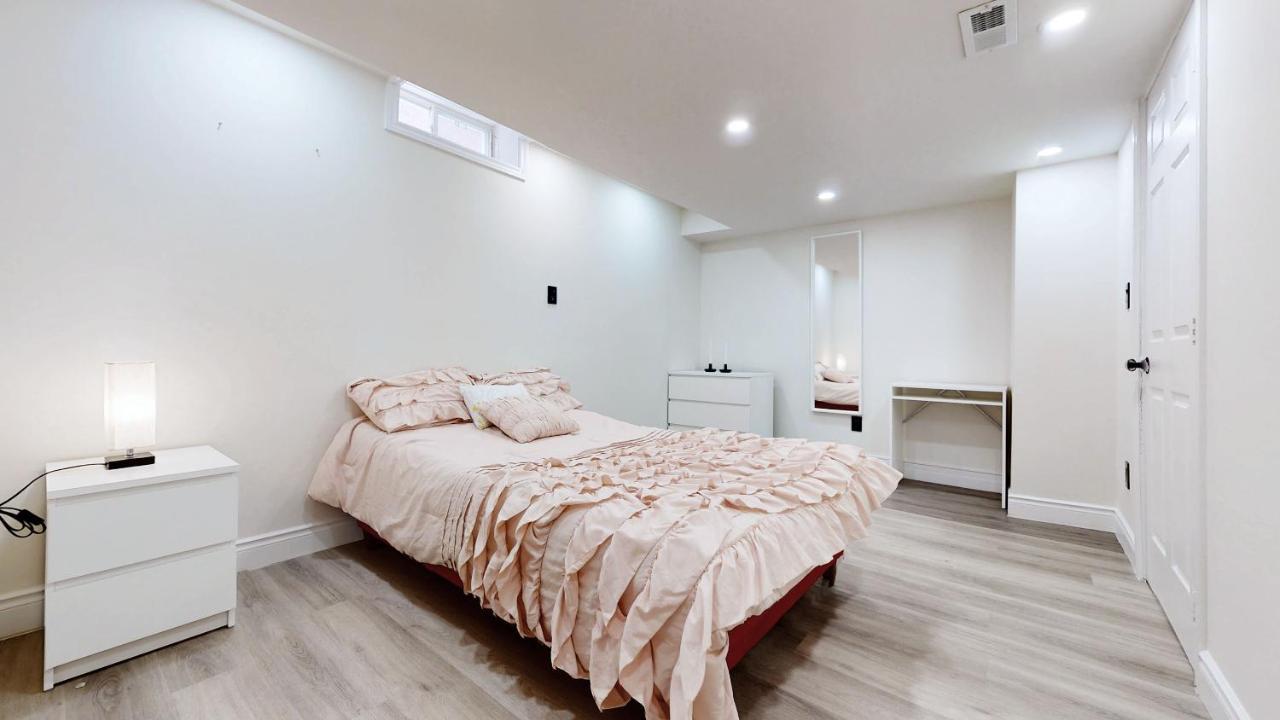Stunning 2Br Lower Level Unit Vaughan Bagian luar foto