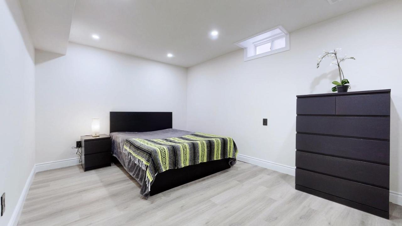 Stunning 2Br Lower Level Unit Vaughan Bagian luar foto
